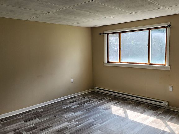 3rd image of 314 N 2nd St #2