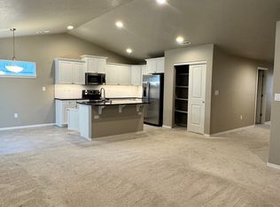 2000 62nd Ave, Yakima, WA 98903