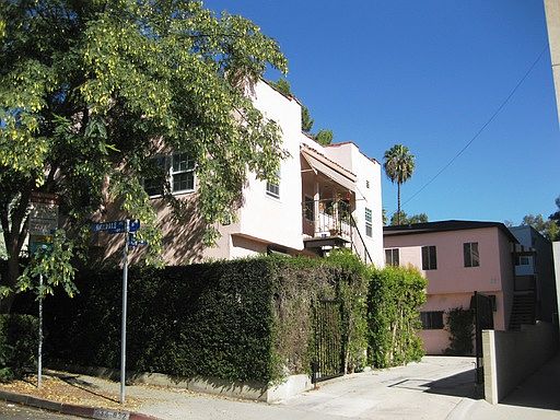 1st image of 832 1/2 Hilldale Ave