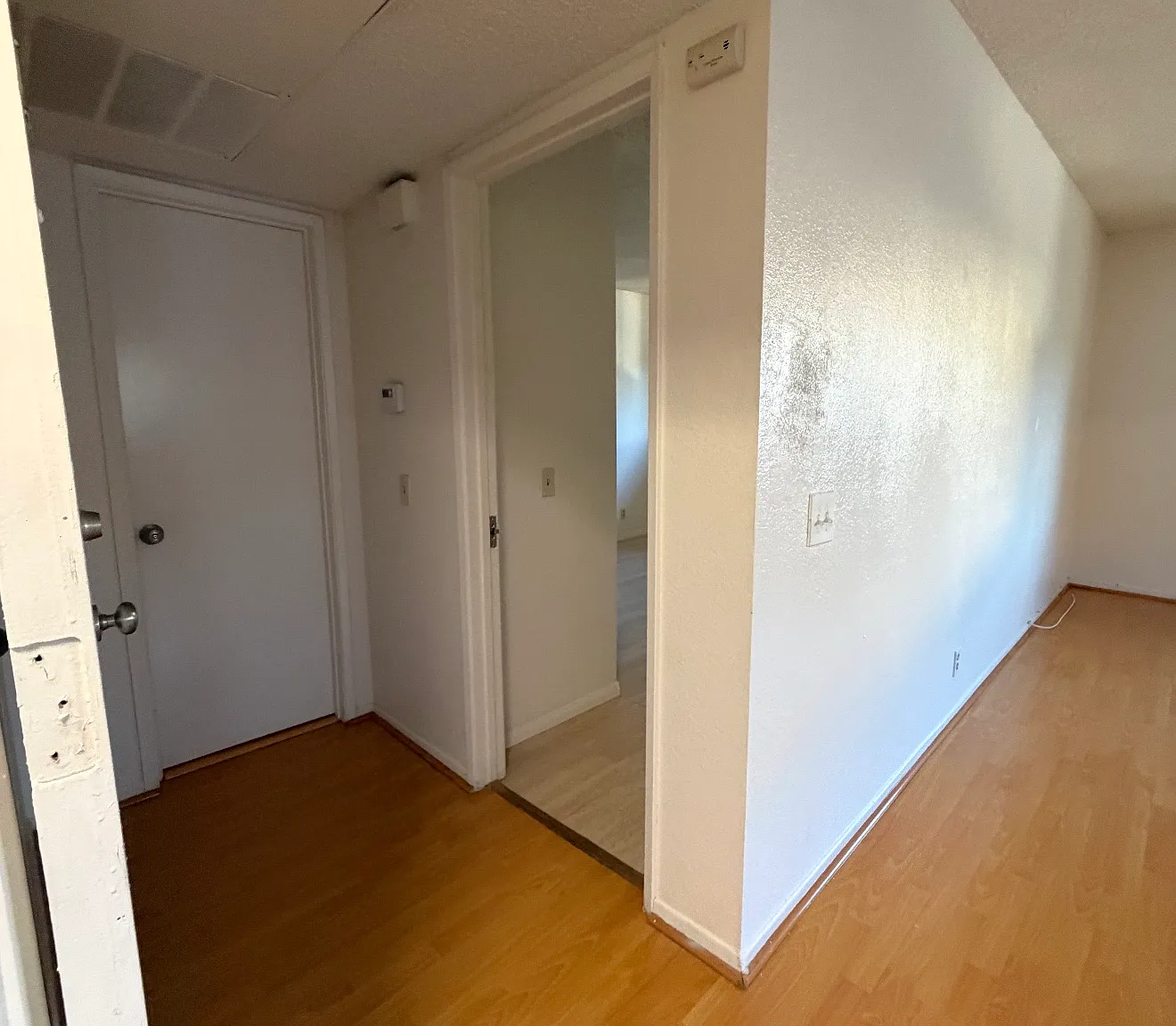 1 bed, $2,000 — Photo 4
