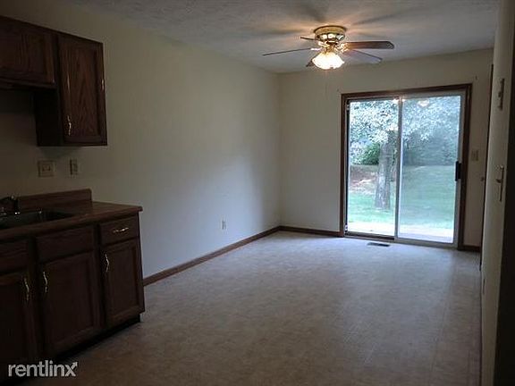 1219 Kitchen 08-17-11