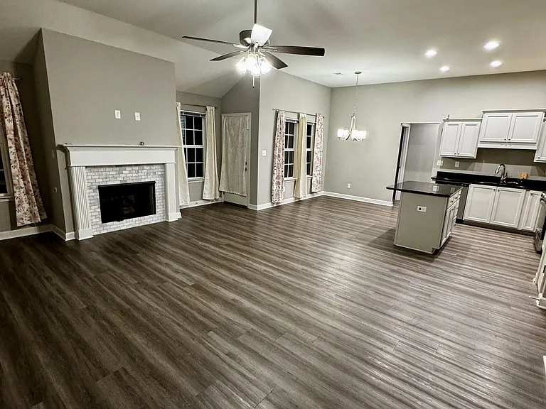 8745 Bryce Evita Dr — Photo 12