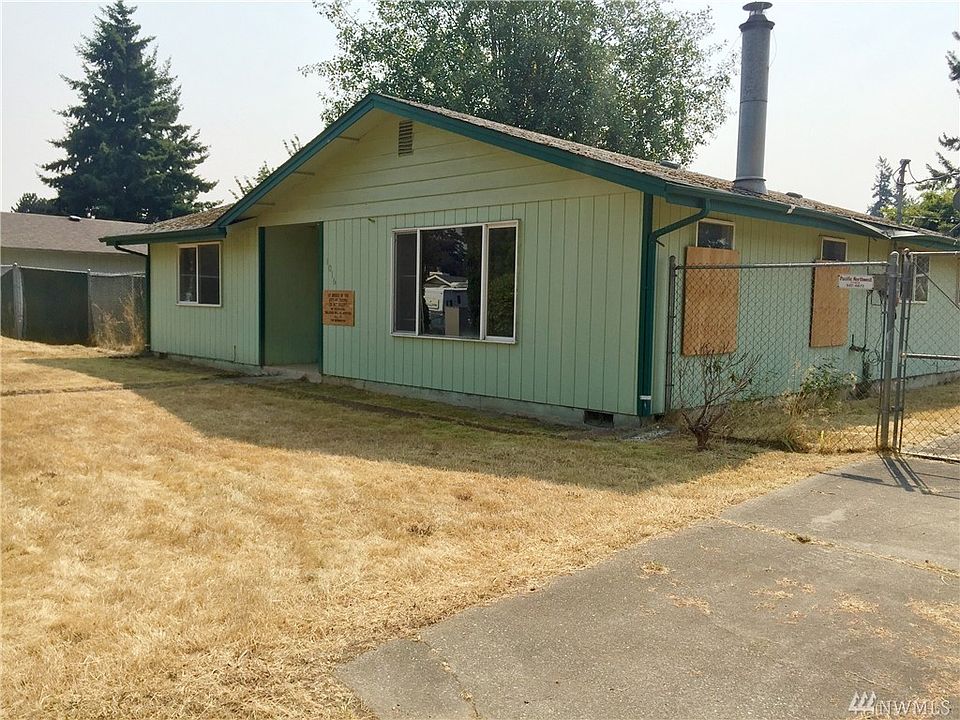 1st image of 1016 S 94th St