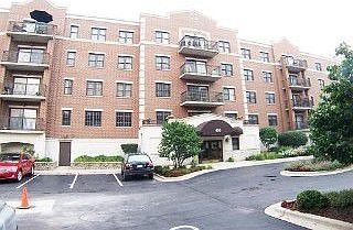 1st image of 410 W Burlington Ave Unit 408