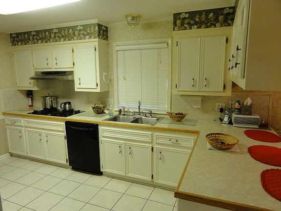 4th image of 107 Parnell Dr