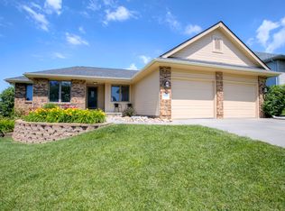 12020 N 159th St, Bennington, NE 68007