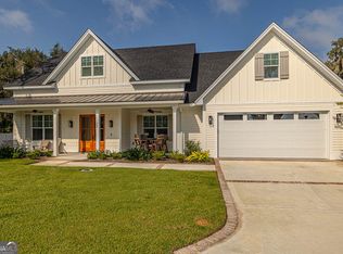 1004 Conservation Lane St, Saint Simons Island, GA 31522
