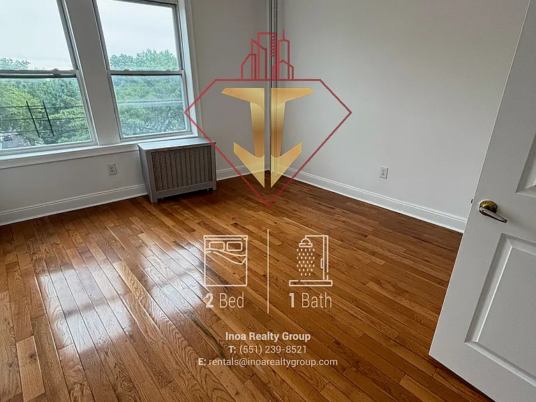 7-9 Gifford Ave #402 — Photo 3