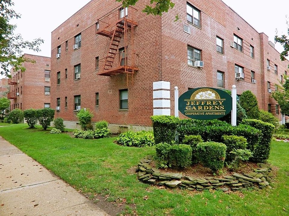 1st image of 4715 216th St APT 1C