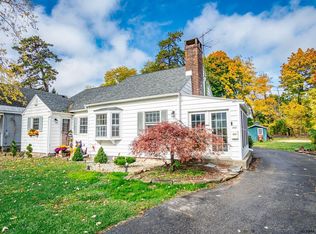 2001 Robinwood Ave, Schenectady, NY 12306