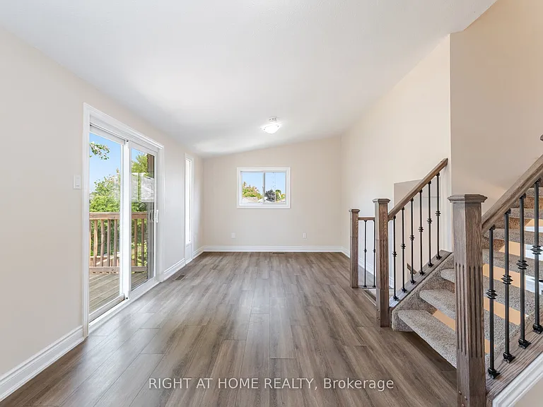 50 Albemarle St — Photo 16