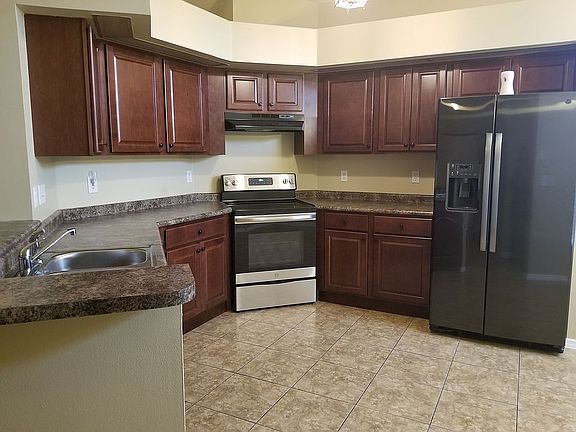 2nd image of 339 Blue Bayou Dr