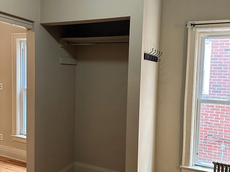 826 Elmwood Ave #3 — Photo 7