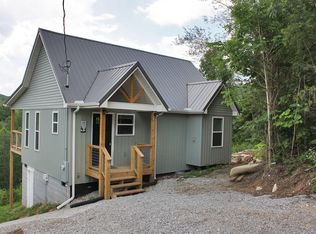 362 Perry Smith Ln, Caryville, TN 37714