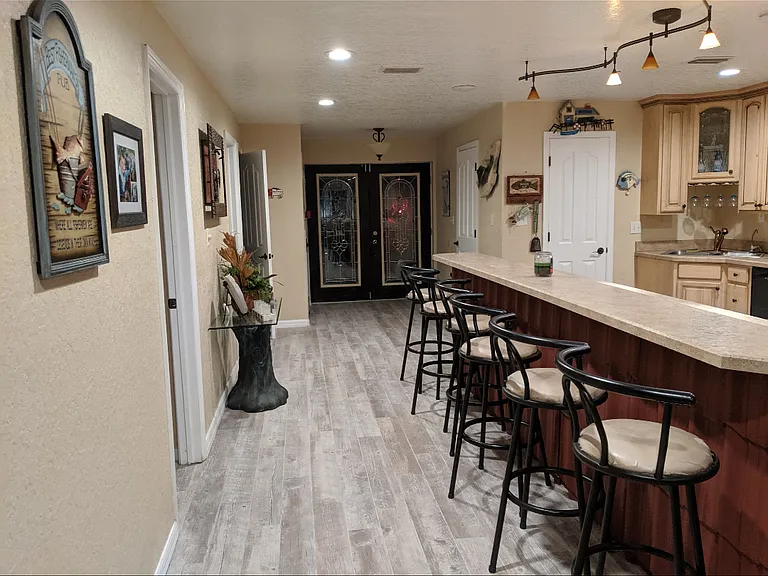 1130 Garrett Estates Ln #1130 — Photo 2