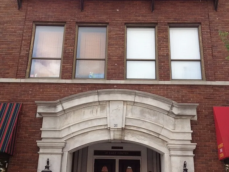 31 E Center St — Photo 3