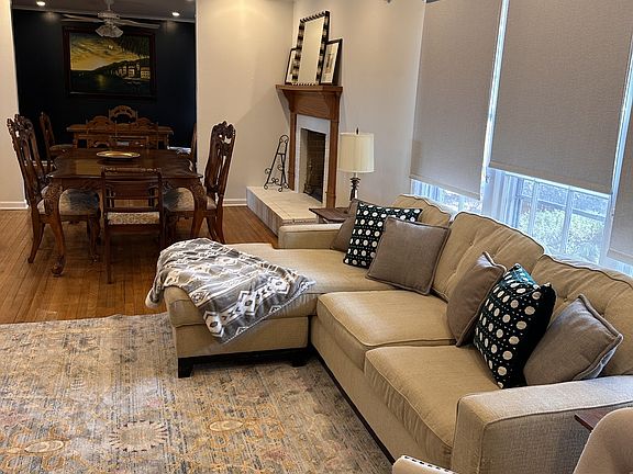 5th image of 110 Westwood 6th Ave