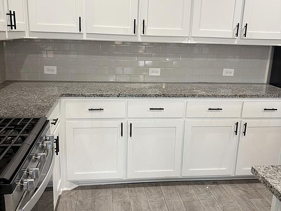 4th image of 3109 Mountain Quail Rd