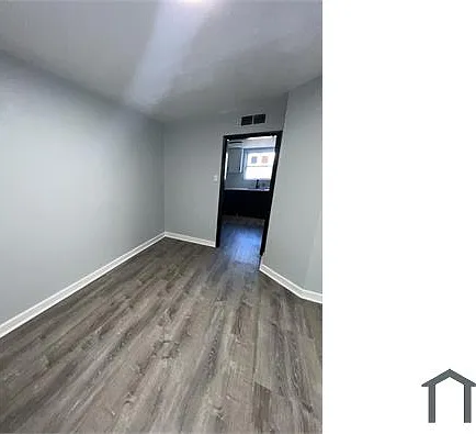 2621 Price St — Photo 18