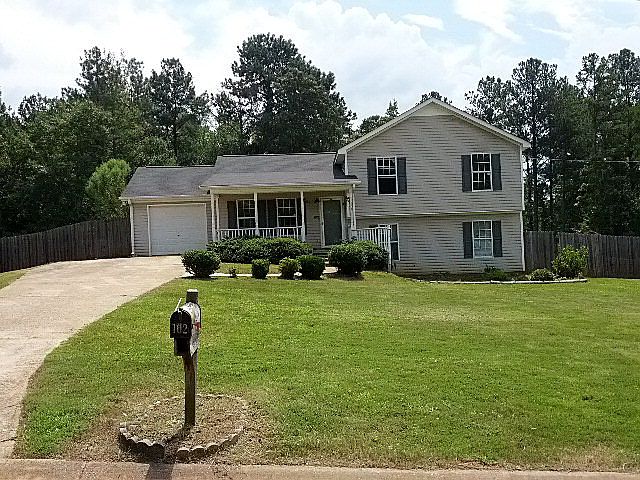 2nd image of 102 Jim Dr