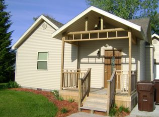 3632 N Huron Rd, Pinconning, MI 48650