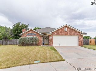 2 Trinidad Ct, Wichita Falls, TX 76310