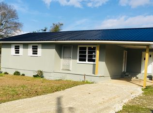 122 Duskin Dr, Cochran, GA 31014