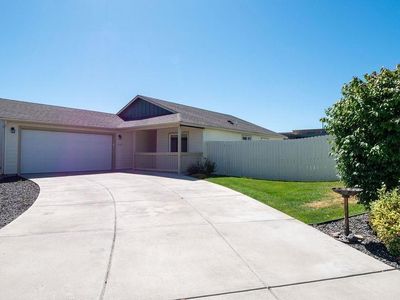 1608 Cactus Loop, Richland, WA, 99352