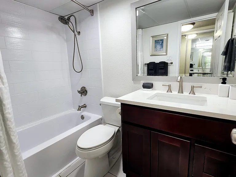 1800 Lavaca St #102 — Photo 12