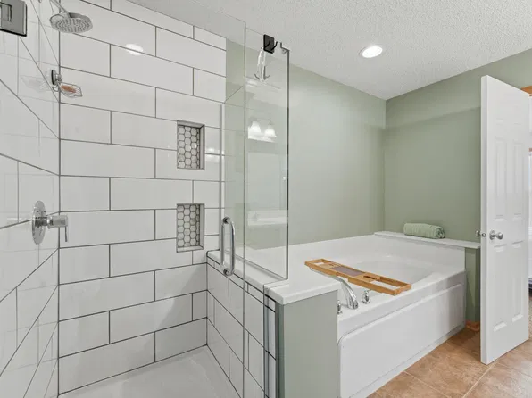 14623 Victor Hugo Blvd N Unit 1, Hugo, MN 55038