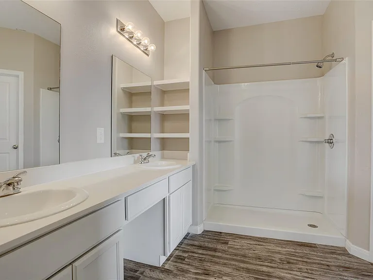 64 Road 51024 — Photo 11