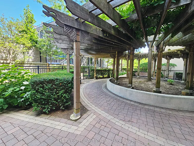 23 Rean Dr #203 — Photo 28