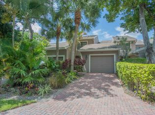 6666 Thornhill Ct, Boca Raton, FL 33433