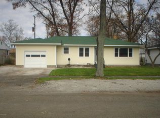 1456 Princeton Rd, Muskegon, MI 49441