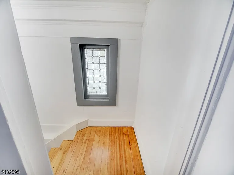 444 N Broad St — Photo 10