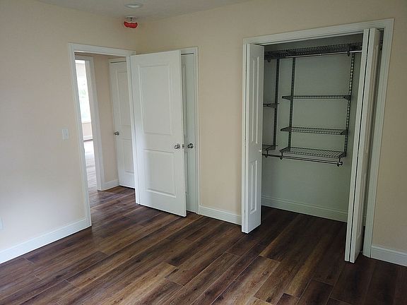 2nd image of 10010 N Garden Ln