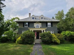 35 W Main St, West Brookfield, MA 01585