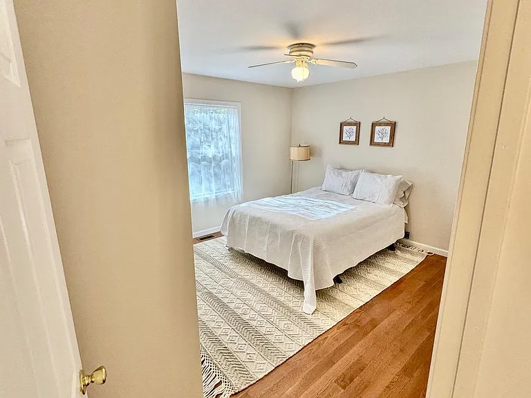 24322 Canal Dr — Photo 33