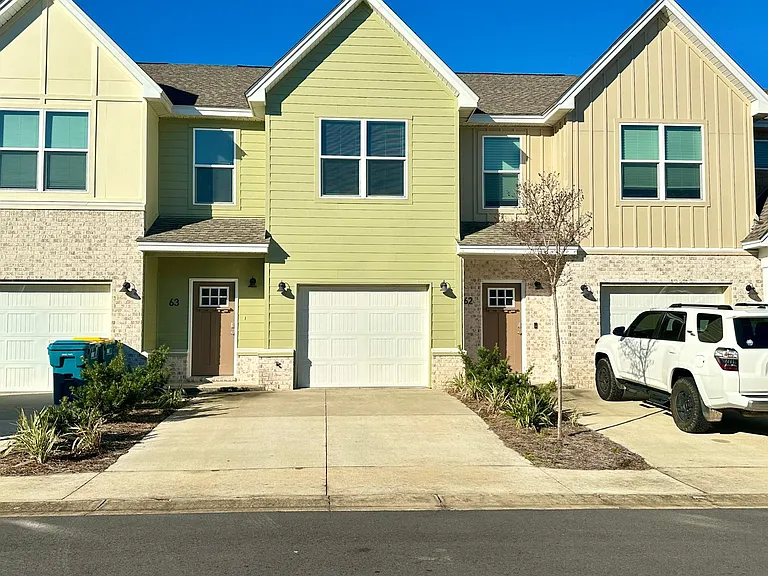 400 Mattie M Kelly Blvd #63 — Photo 2
