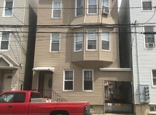 429 Walnut St, Newark, NJ 07105