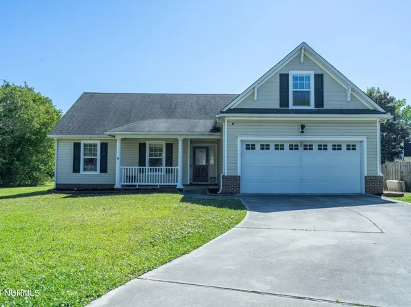 118 Sweetbriar Court, New Bern, NC 28562
