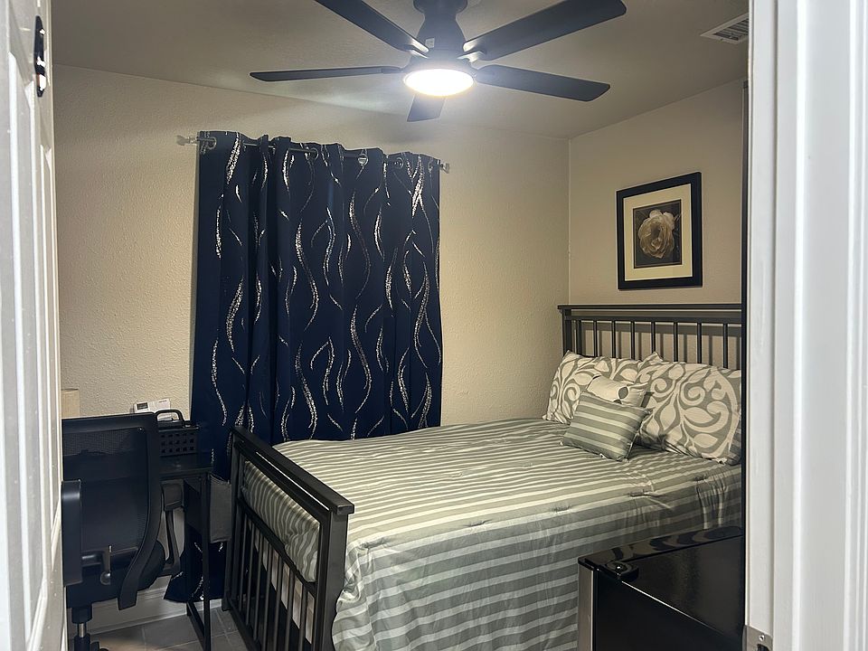 1st image of 523 Cresline St