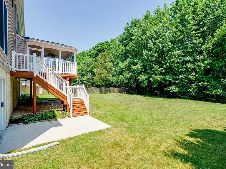 56 Boulder Dr — Photo 39