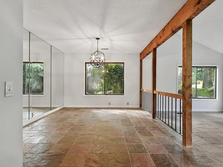 1000 Muirfield Dr — Photo 20