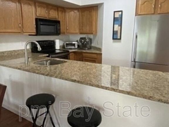 5th image of 10 Merganser Way