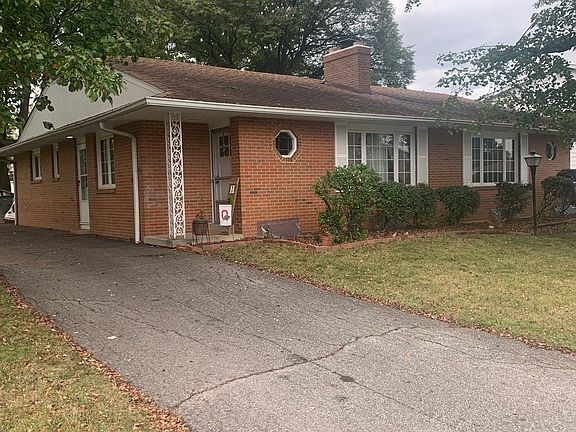 2nd image of 5902 Saranac Dr