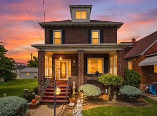 38 Franklin Ave, Ellwood City, PA 16117
