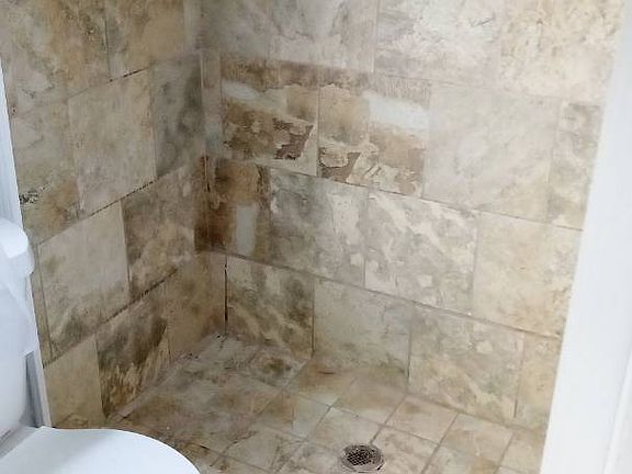 3rd image of 1117 Fountainview N