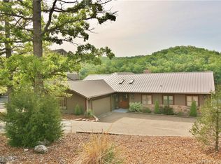 5684 Parkview Ct, Osage Beach, MO 65065