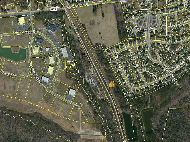 1st image of 15 Acr Clearfield Ave